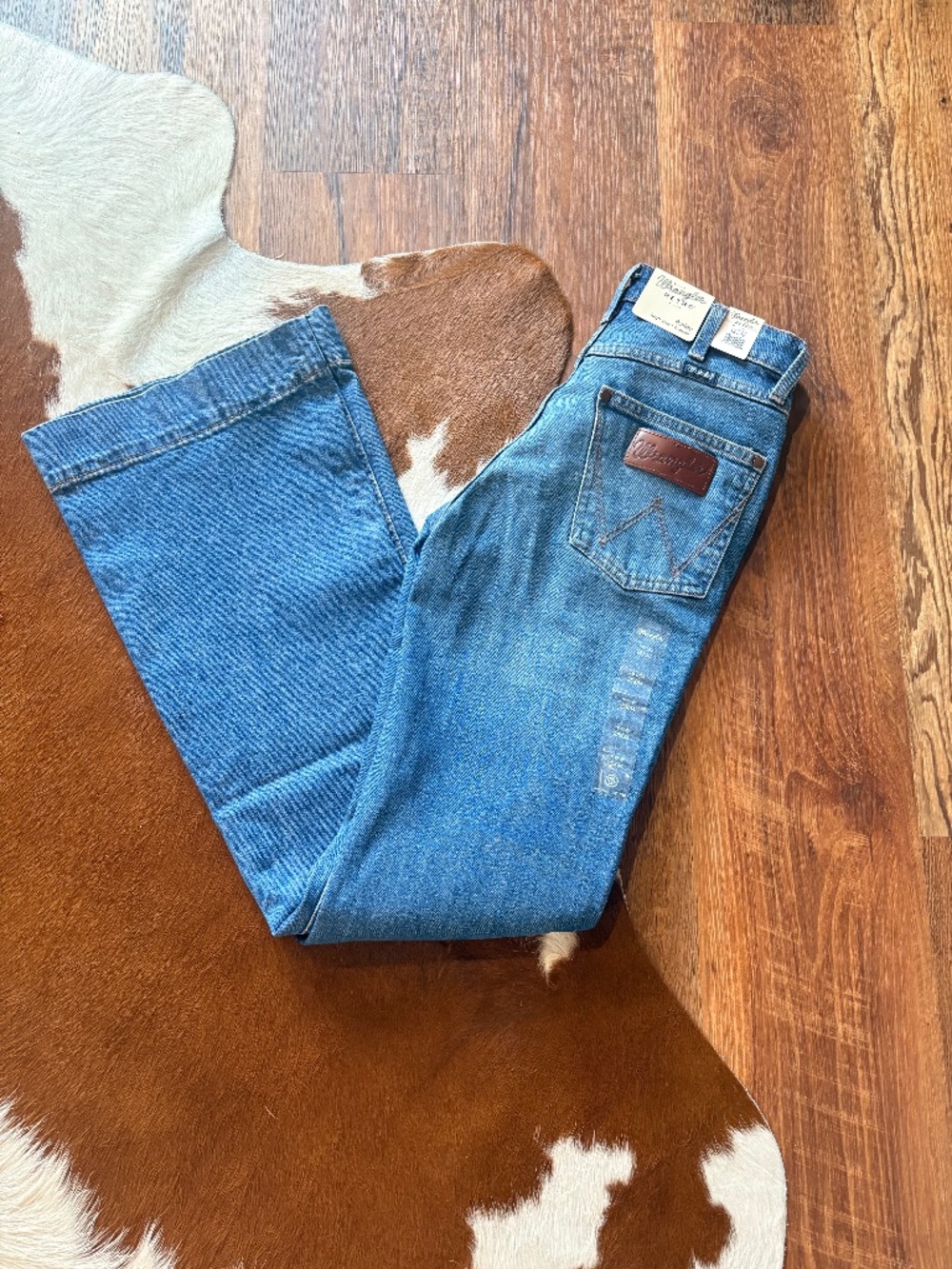 NEW Women's Wrangler Bailey High Rise Trouser